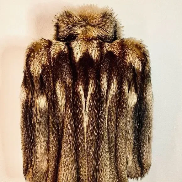 ♥️Luxurious Japanese Tanuki Fur Stroller Coat Vintage 1980s - Picture 8 of 16